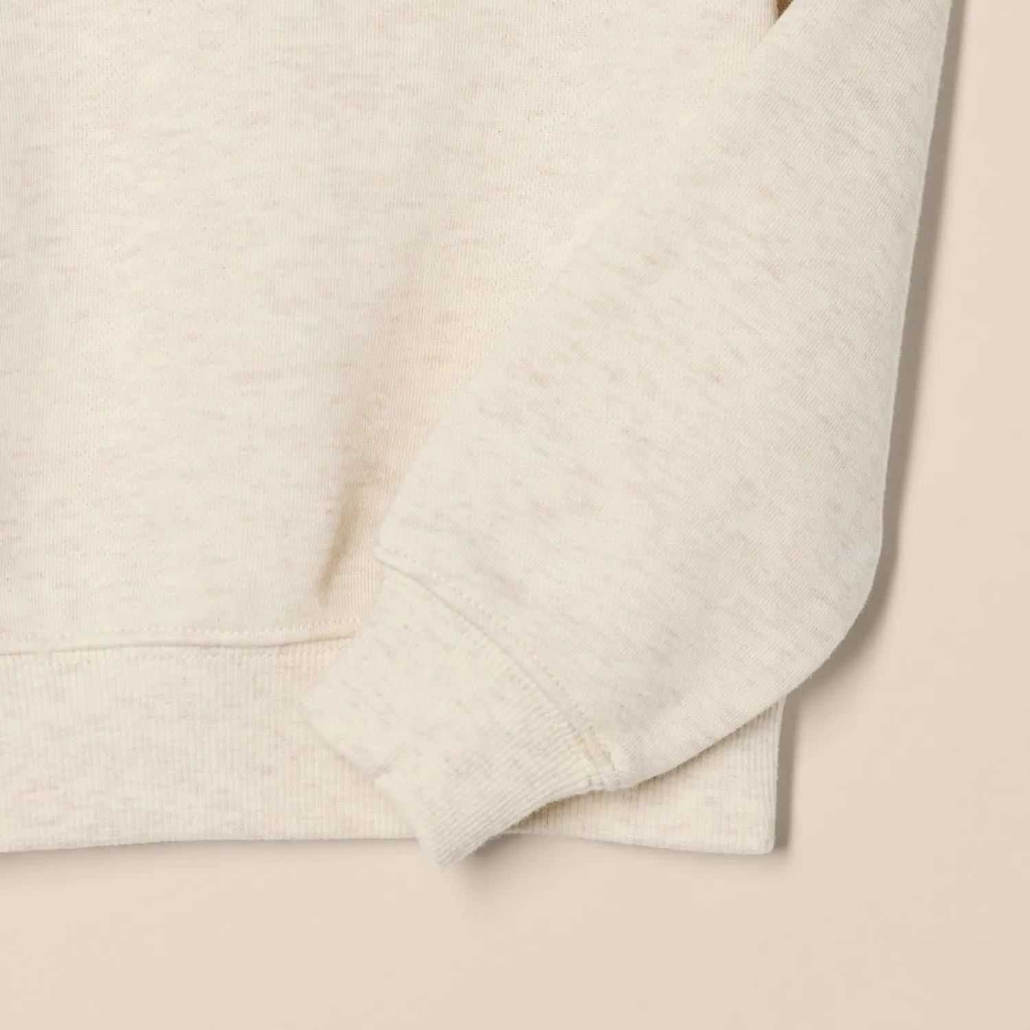 Amazon Essentials Girls and Toddlers' Crew Neck Sweatshirt