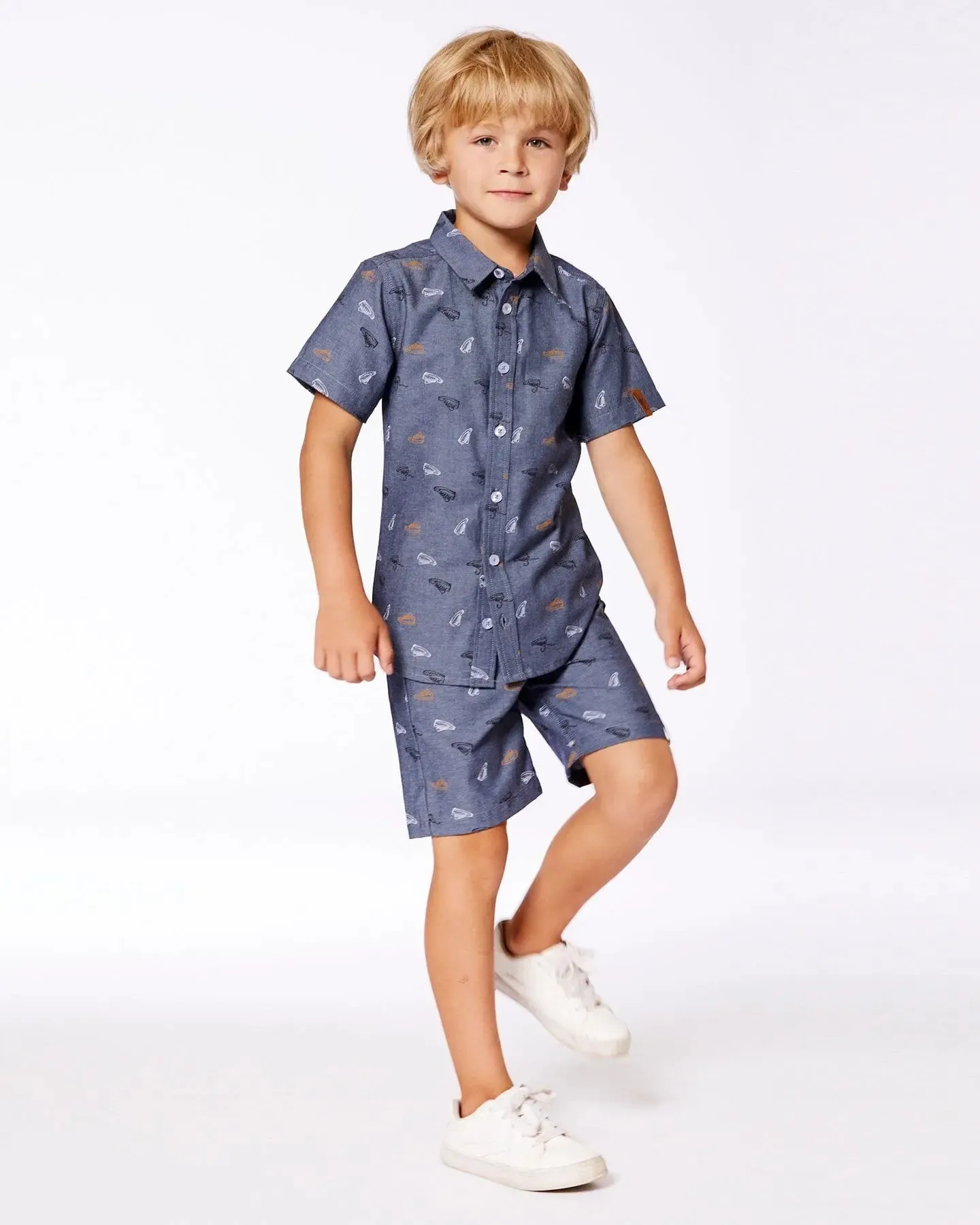 Printed Chambray Short Gray, White And Tan