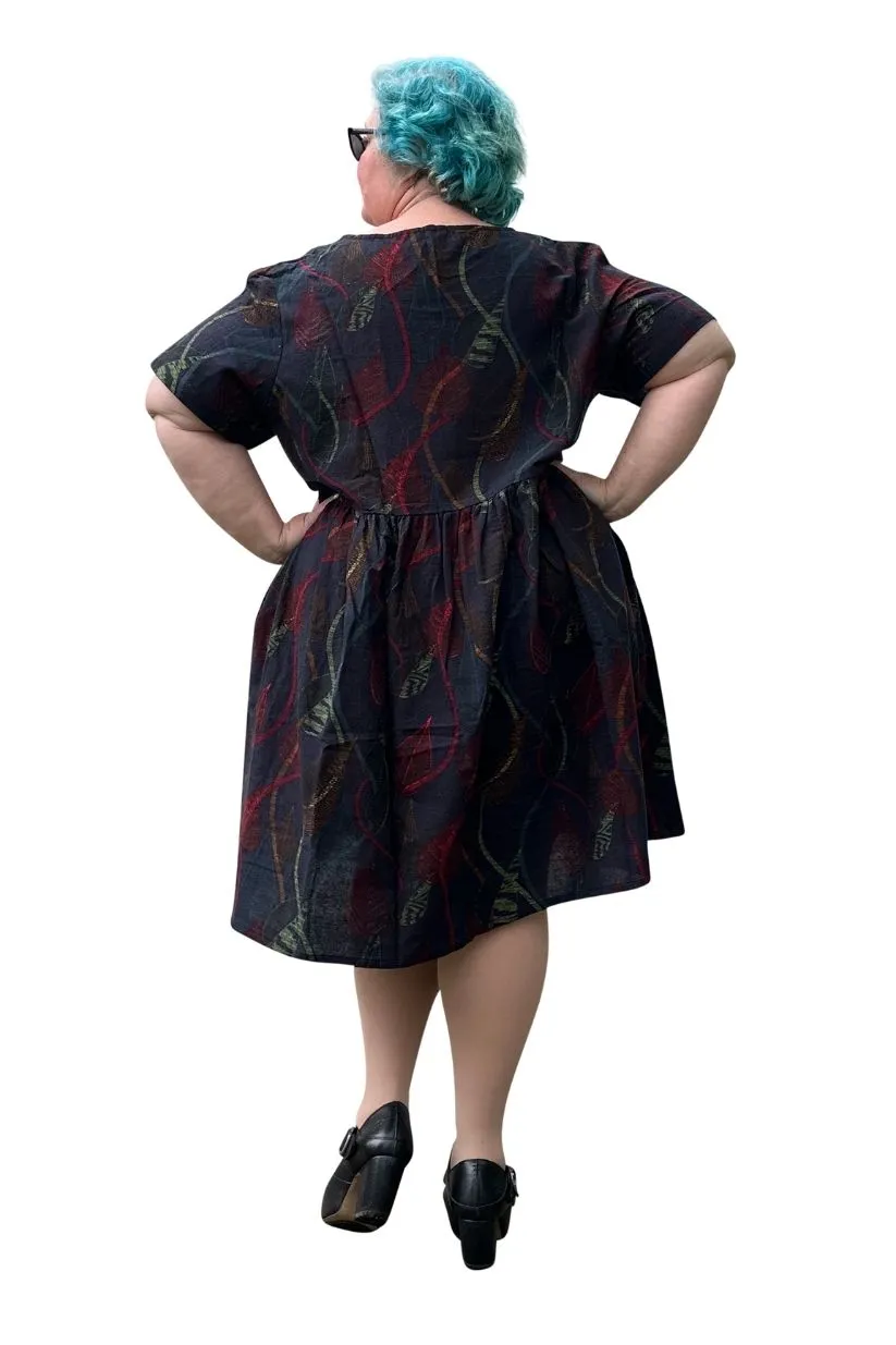 Sally Dress in Leaf Print Linen